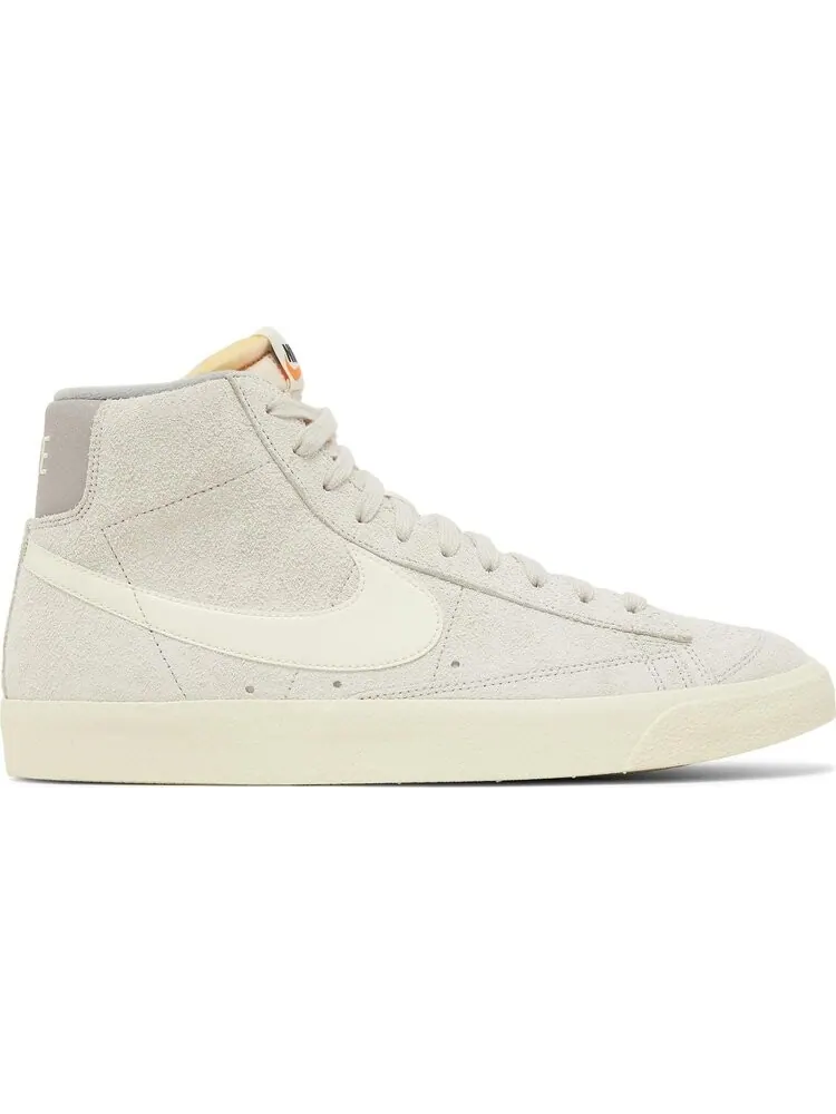 Кроссовки Nike Blazer Mid '77 Premium 'Medium Grey' — изображение 1 из 8, серый