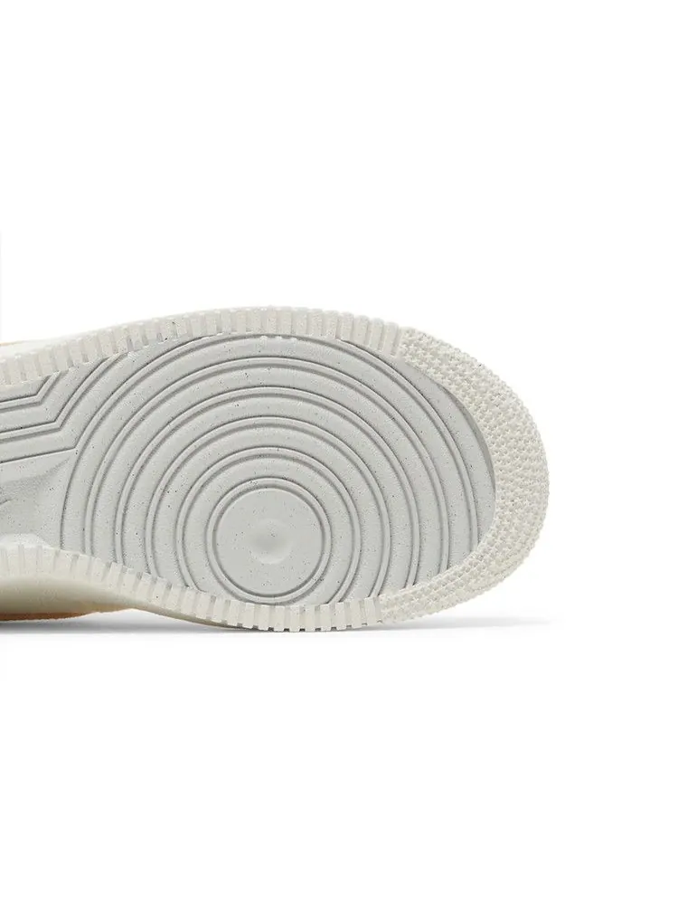 Кроссовки Nike Air Force 1 Low '07 Premium Next Nature 'Sun Club - Sail' — изображение 6 из 9, белый/зеленый