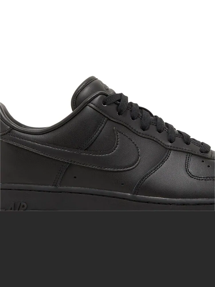Кроссовки Nike Air Force 1 '07 Fresh Triple Black — изображение 2 из 8, черный