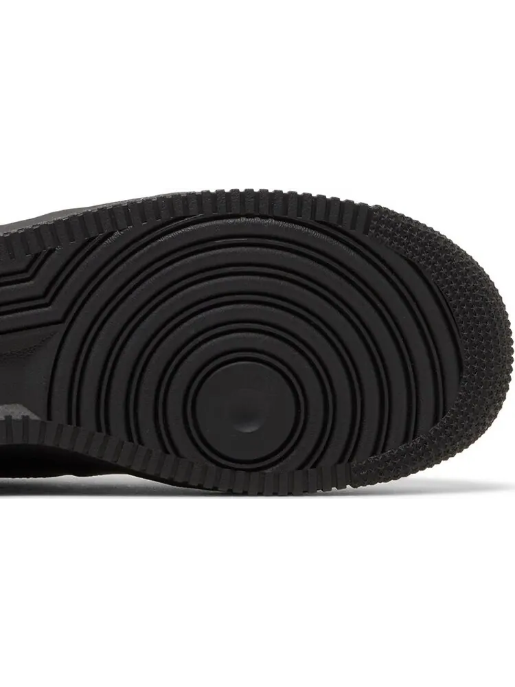 Кроссовки Nike Air Force 1 '07 Fresh Triple Black — изображение 5 из 8, черный