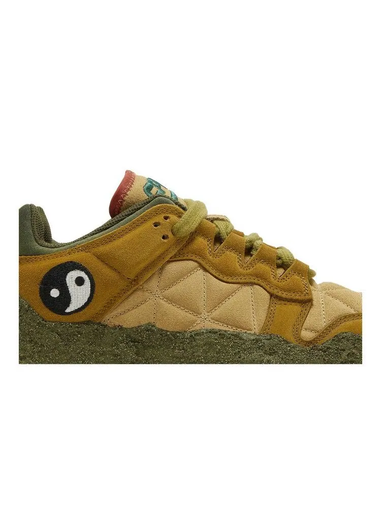 Кроссовки Nike Cactus Plant Flea Market x Dunk Low SP 'Tan Mossy Green' — изображение 3 из 9, желто-коричневый