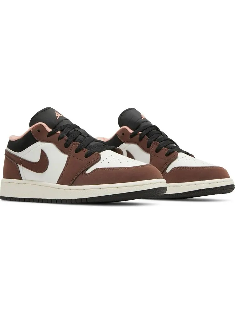 Кроссовки Air Jordan 1 Low SE GS Light Chocolate — изображение 8 из 8, коричневый