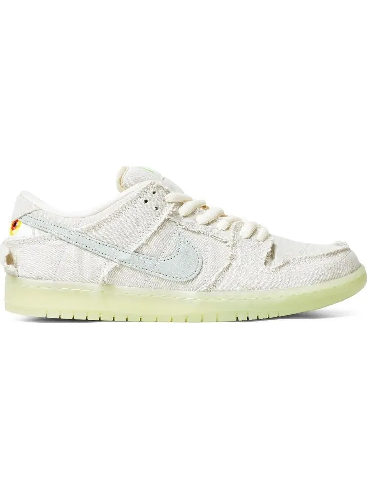Кроссовки Nike Dunk Low SB 'Mummy' — изображение 1 из 10, белый
