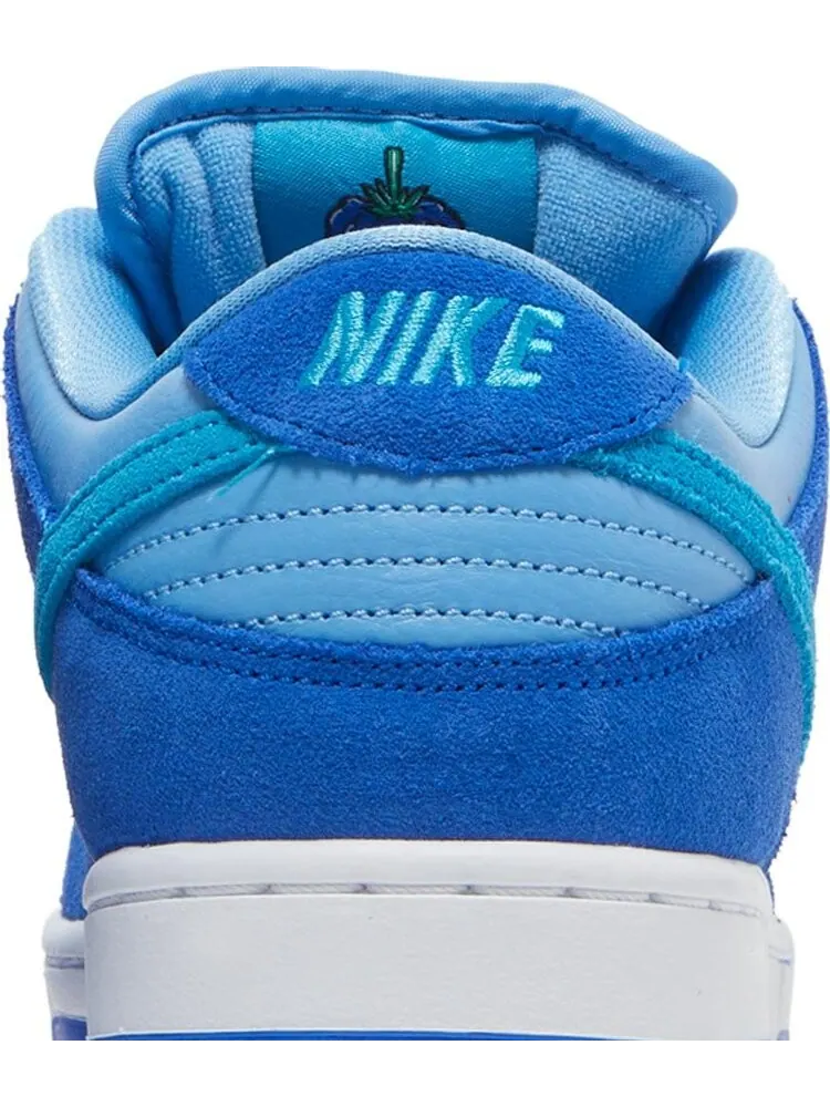 Кроссовки Nike Dunk Low Pro SB 'Fruity Pack - Blue Raspberry' — изображение 7 из 8, синий