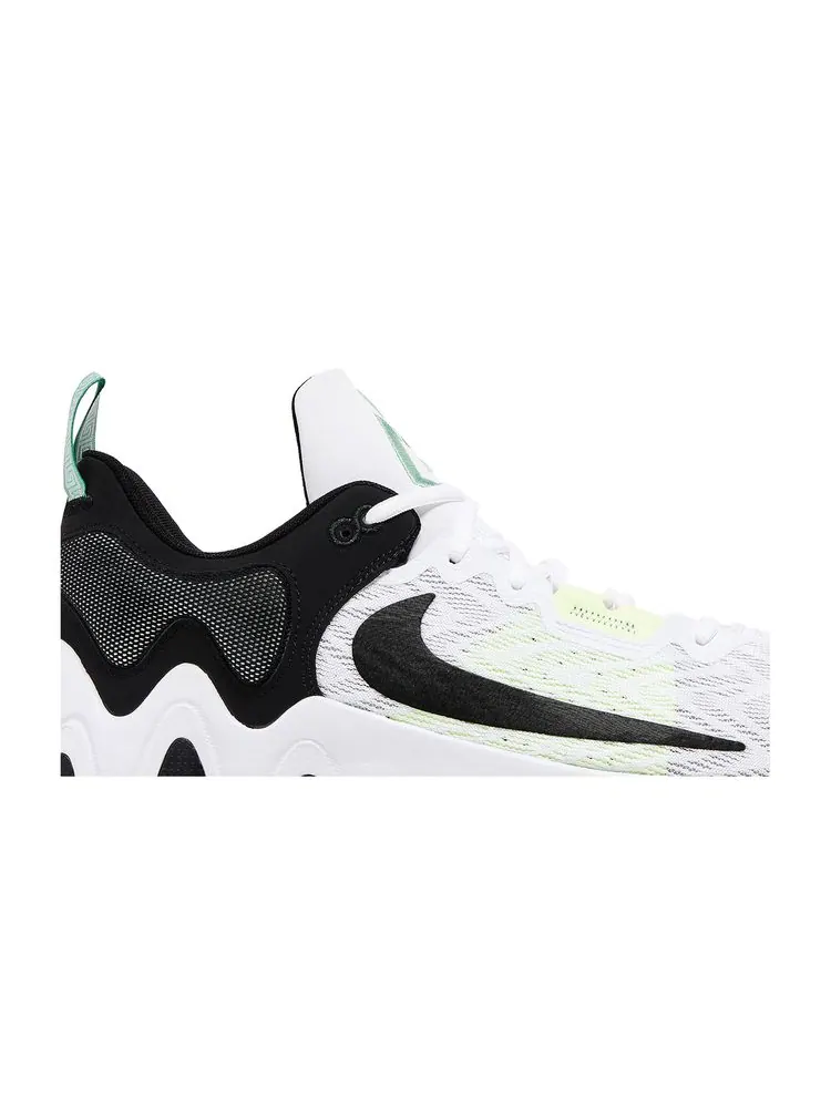 Кроссовки Giannis Immortality 2 'White Black Volt' — изображение 2 из 8, белый черный