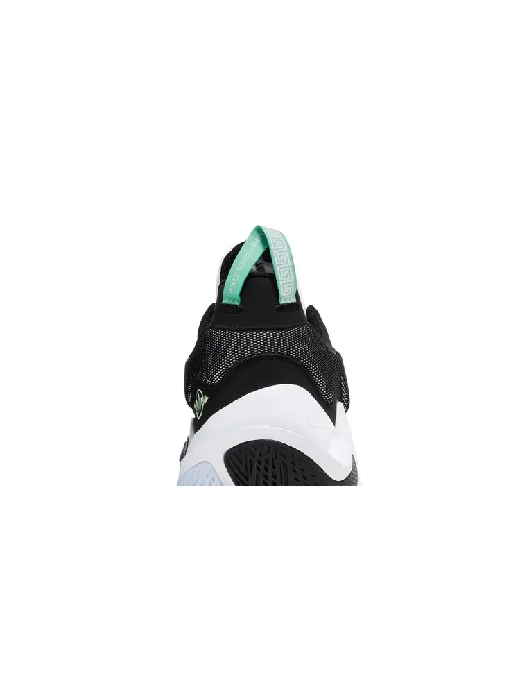 Кроссовки Giannis Immortality 2 'White Black Volt' — изображение 7 из 8, белый черный