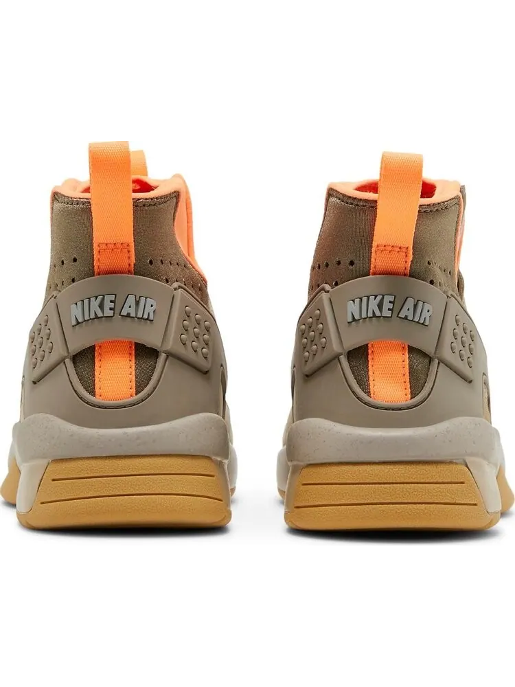 Кроссовки Nike ACG Air Mowabb 'Limestone Reflect Silver' — изображение 6 из 8, серый