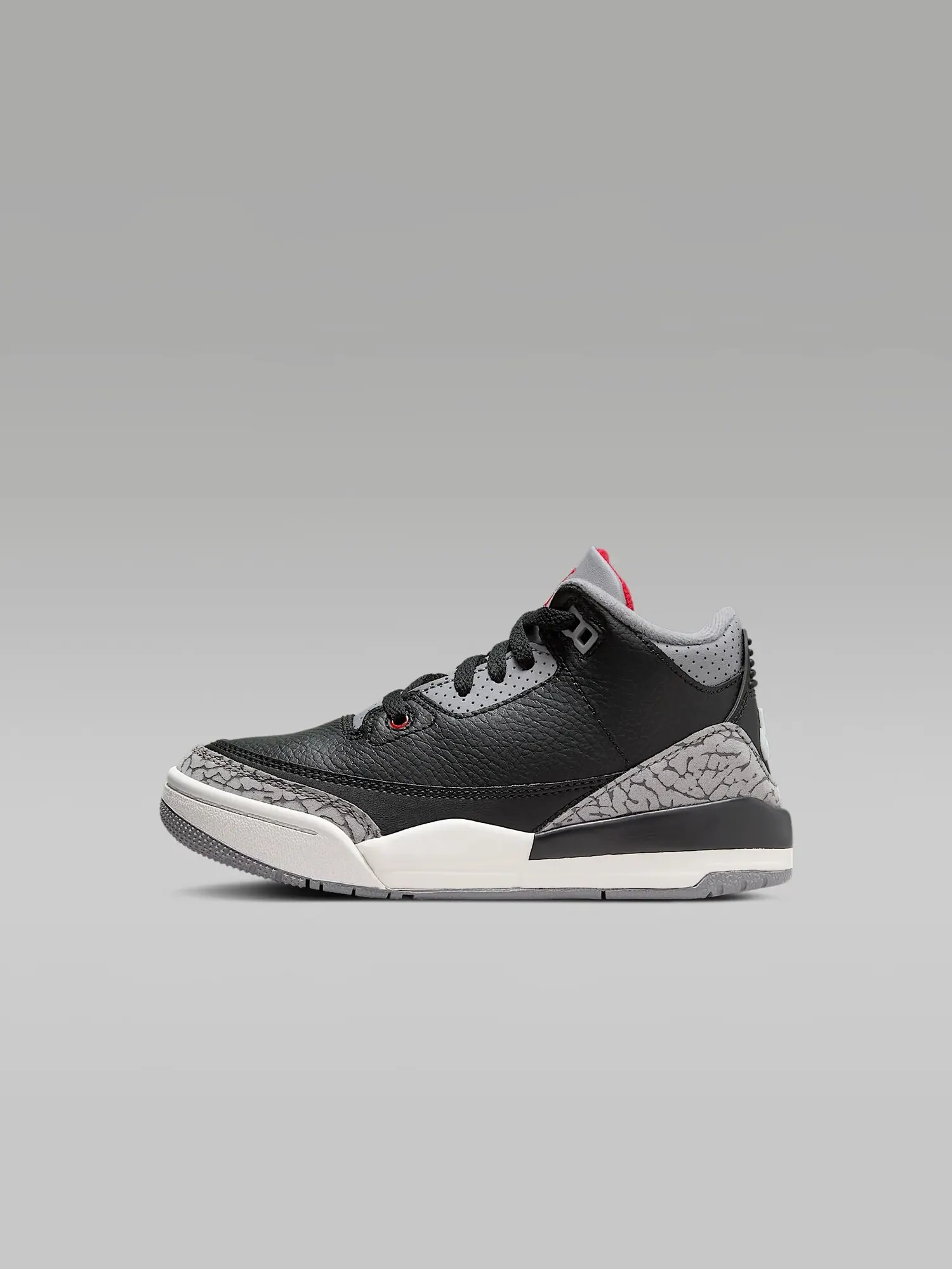 Кроссовки для детей Nike Air Jordan 3 Retro 'Black Cement' — изображение 1 из 8, черный/серый
