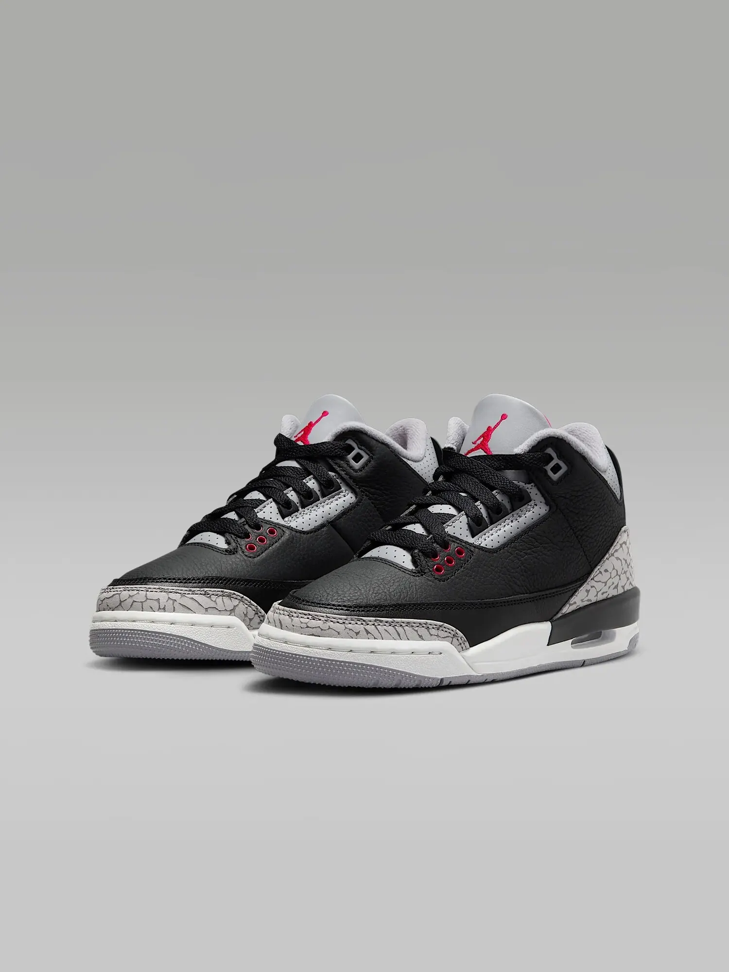 Кроссовки для подростков Nike Air Jordan 3 Retro 'Black Cement' — изображение 2 из 8, черный/серый