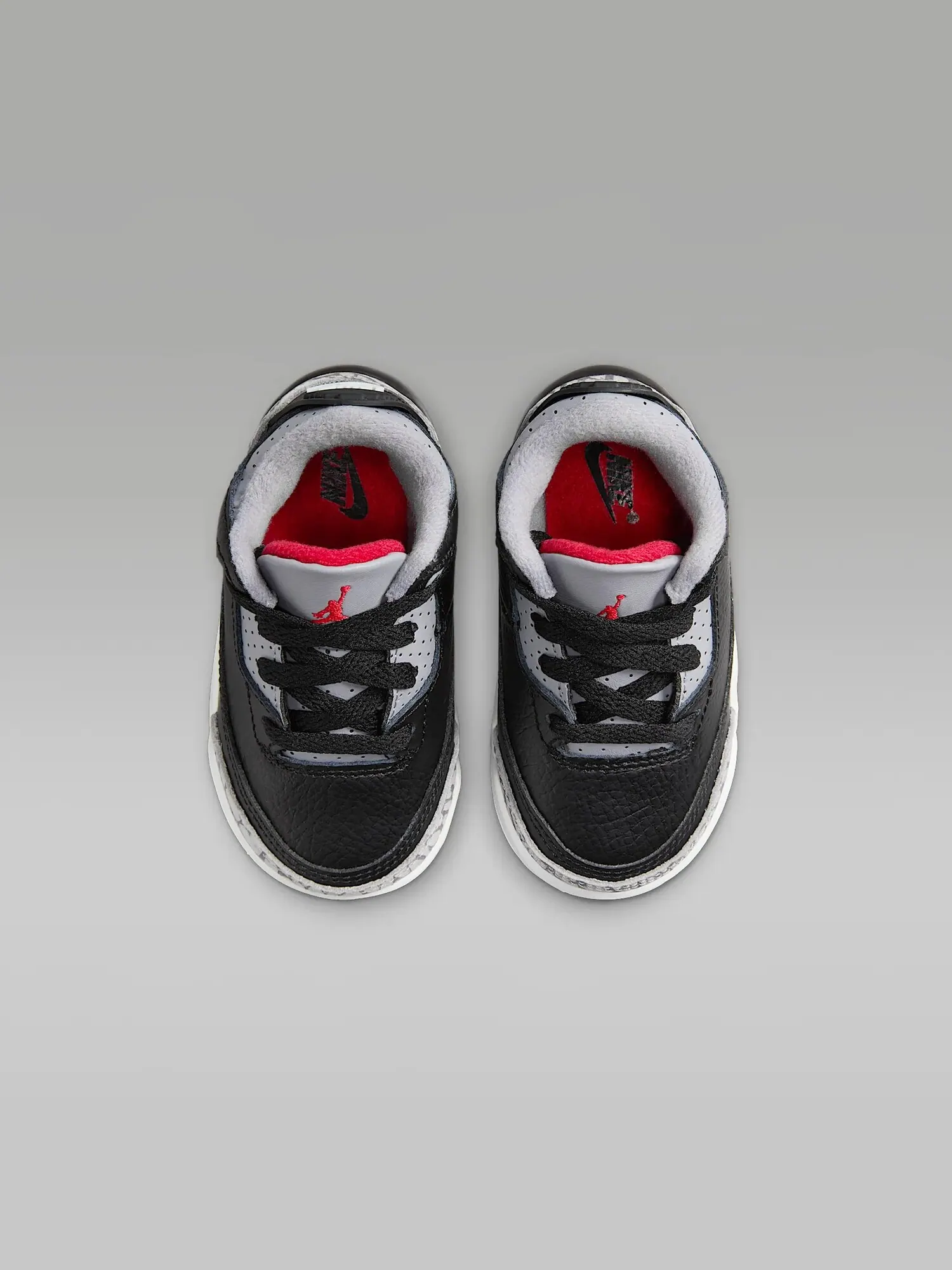 Кроссовки для малышей Nike Air Jordan 3 Retro 'Black Cement' — изображение 3 из 7, черный/серый