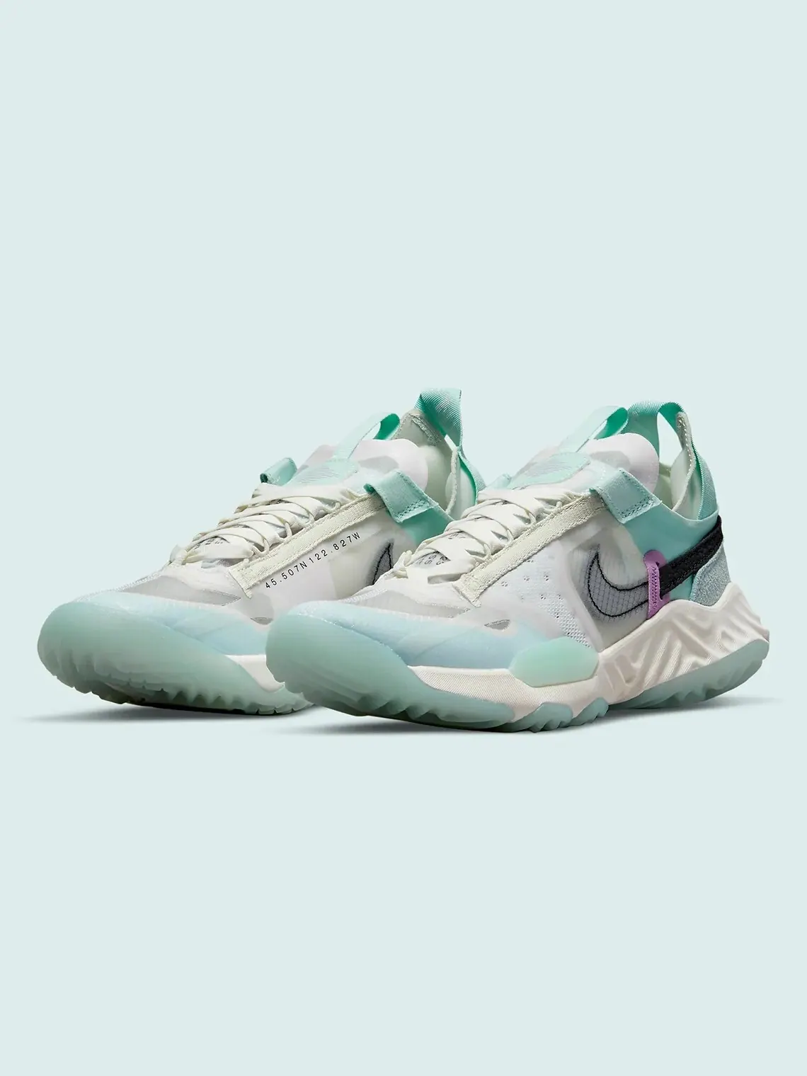 Кроссовки Wmns Jordan Delta Breathe 'Sea Glass' — изображение 2 из 7, белый