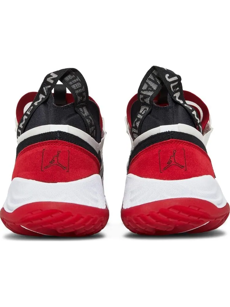 Кроссовки Jordan Delta Breathe Chicago — изображение 6 из 8, красный