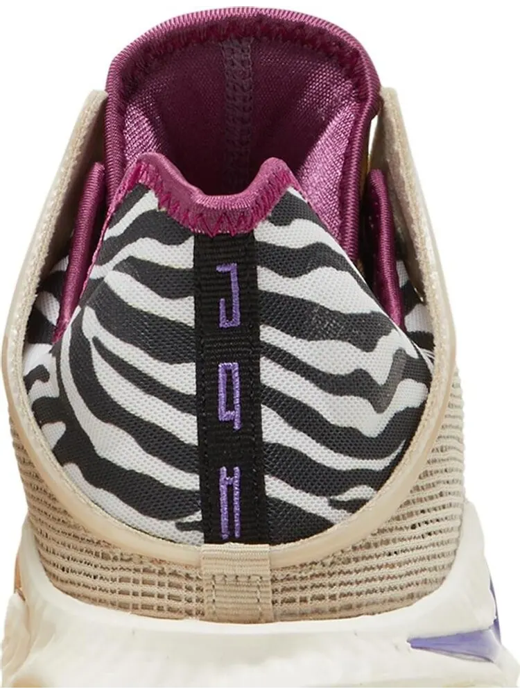 Кроссовки Nike LeBron 19 Low 'Safari' — изображение 7 из 8, загар