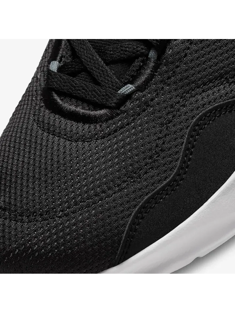 Кроссовки Nike Legend Essential 3 Next Nature — изображение 6 из 7, черный/белый