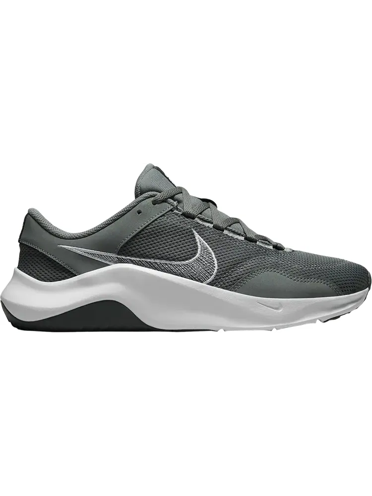 Кроссовки Nike Legend Essential 3 Next Nature 'Smoke Grey' — изображение 1 из 1, серый