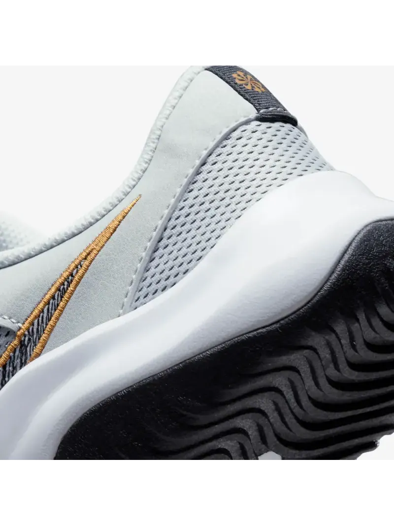 Кроссовки Nike Legend Essential 3 Next Nature — изображение 7 из 7, светло-серый/белый