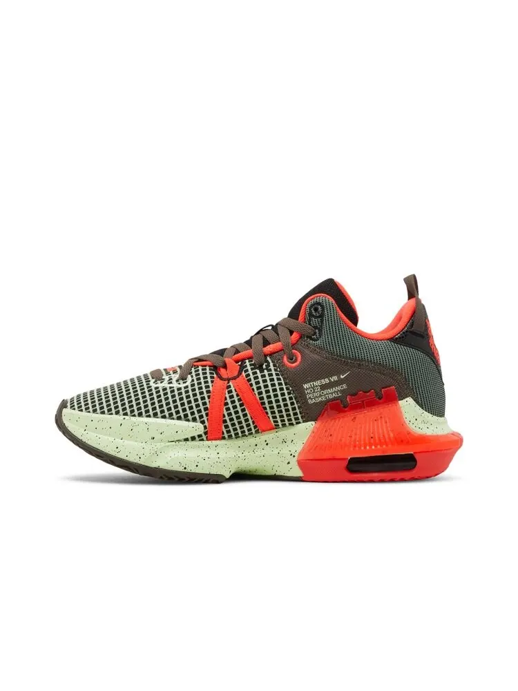 Кроссовки Nike LeBron Witness 7 — изображение 3 из 4, черный