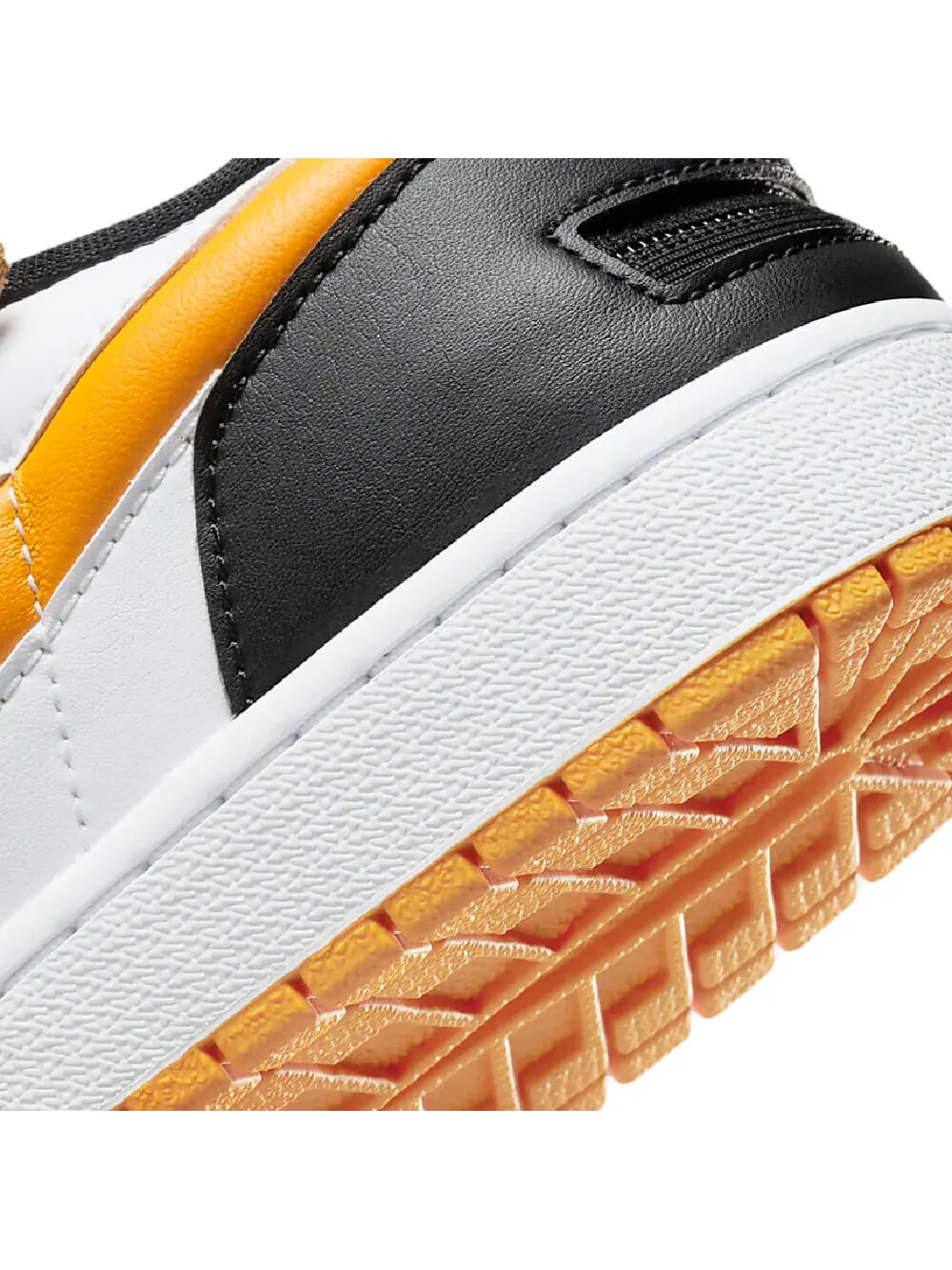 Кроссовки Nike Air Jordan 1 Low в желто-черно-белой расцветке — изображение 9 из 10, желтый