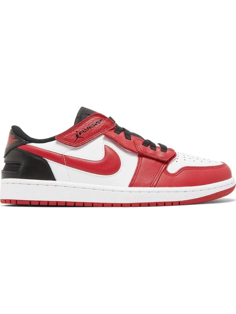 Кроссовки Air Jordan 1 Low FlyEase White Gym Red — изображение 1 из 8, белый