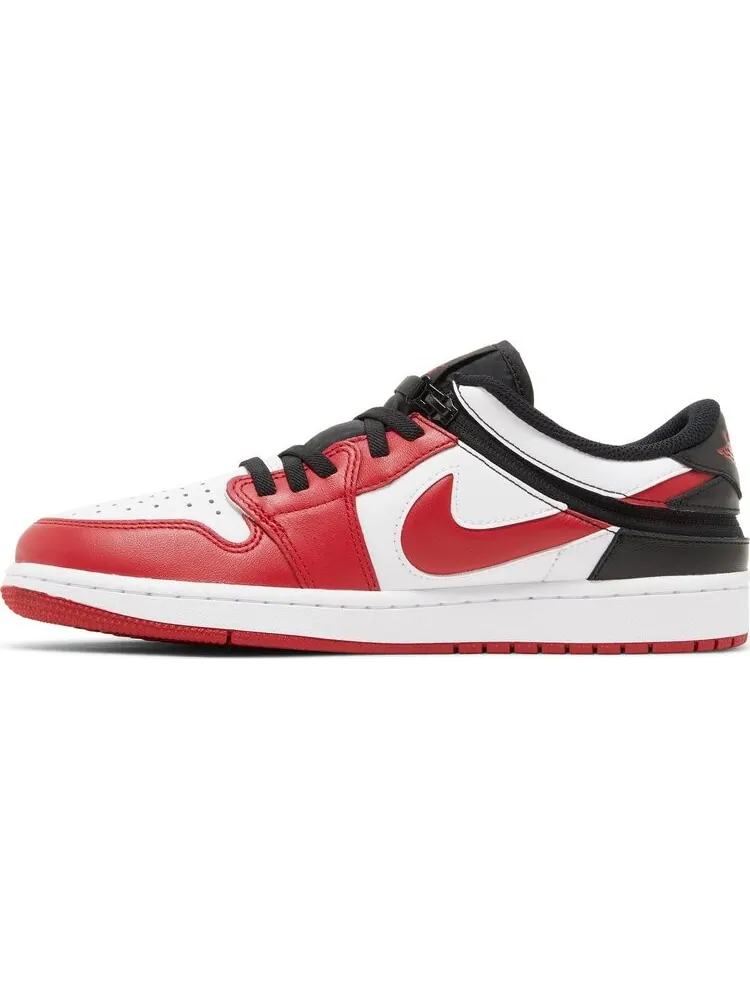 Кроссовки Air Jordan 1 Low FlyEase White Gym Red — изображение 3 из 8, белый