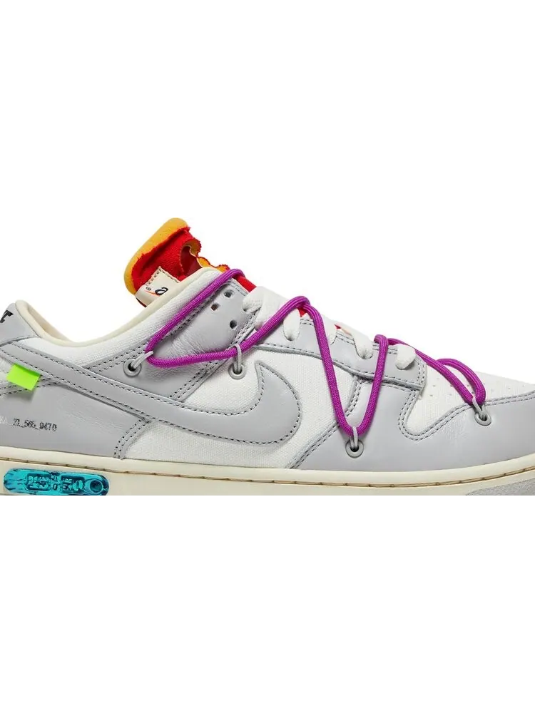 Кроссовки Nike Off-White x Dunk Low 'Lot 45 of 50' — изображение 2 из 8, белый