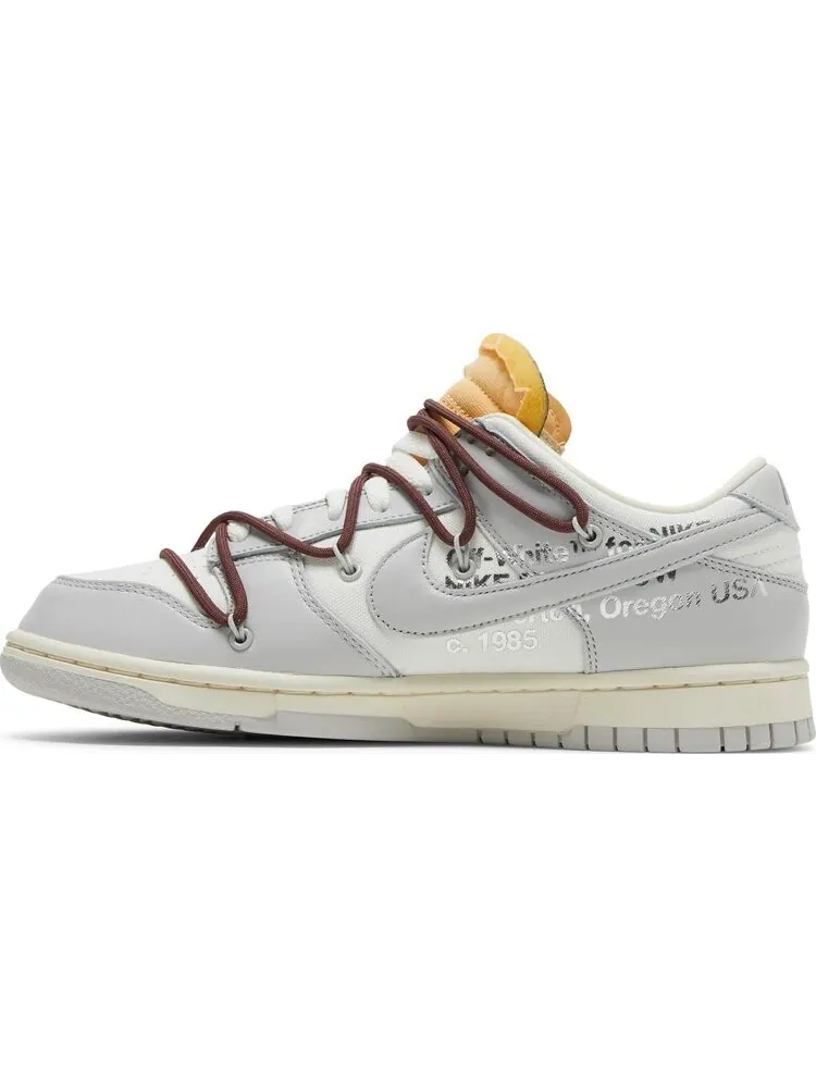 Кроссовки Nike Off-White x Dunk Low 'Lot 46 of 50' — изображение 3 из 8, белый