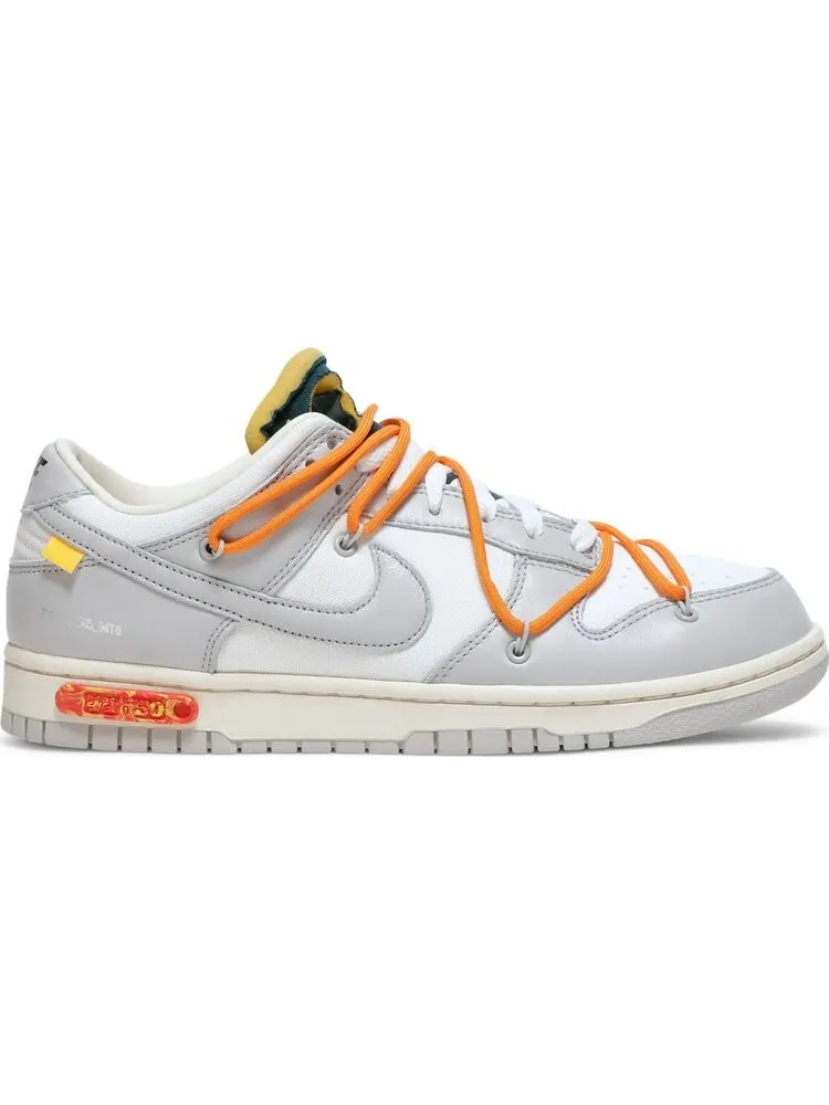 Кроссовки Nike Off-White x Dunk Low 'Lot 44 of 50' — изображение 1 из 8, белый