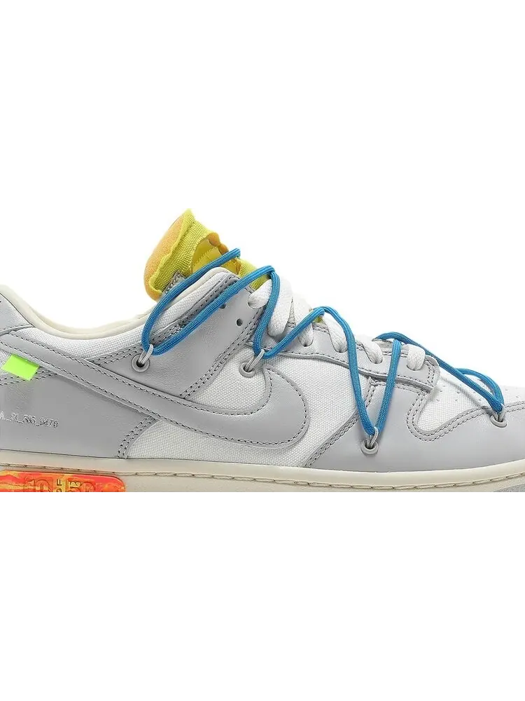 Кроссовки Nike Off-White x Dunk Low 'Lot 10 of 50' — изображение 2 из 8, белый