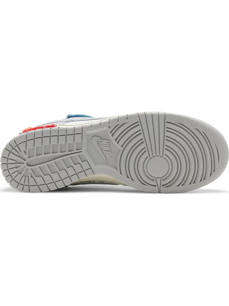 Кроссовки Nike Off-White x Dunk Low 'Lot 05 of 50' — изображение 4 из 8, белый