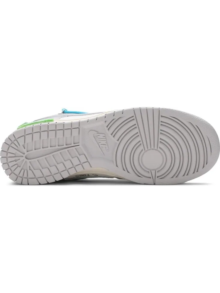 Кроссовки Nike Off-White x Dunk Low 'Lot 02 of 50' — изображение 4 из 10, белый