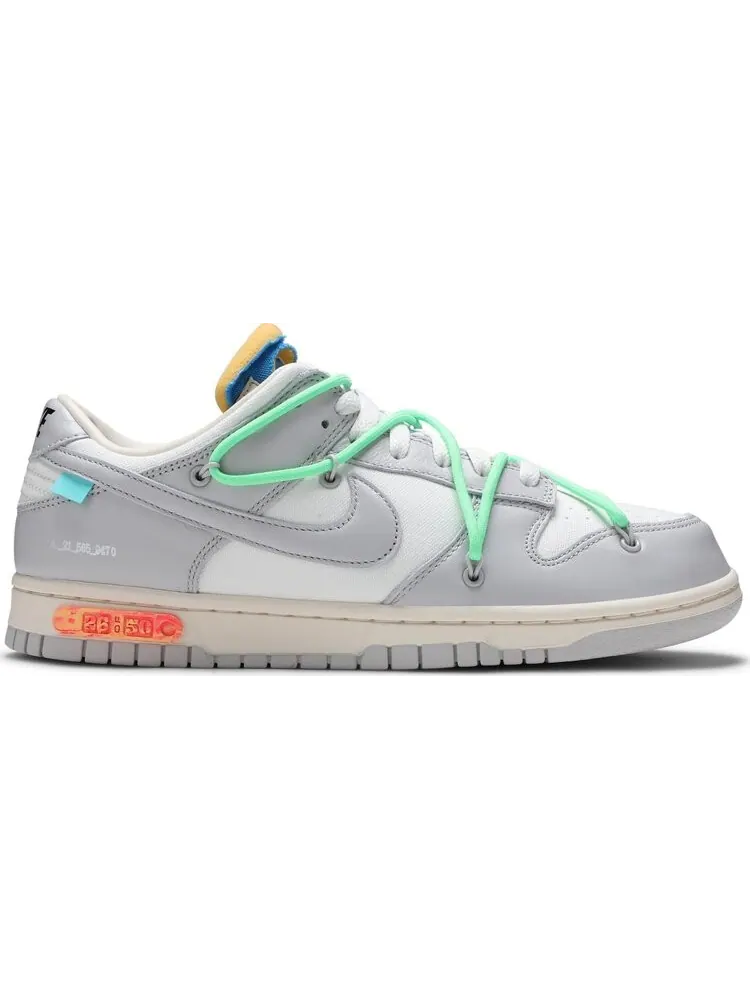 Кроссовки Nike Off-White x Dunk Low 'Lot 26 of 50' — изображение 1 из 8, белый