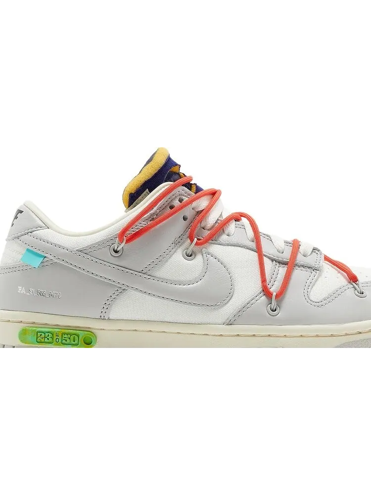 Кроссовки Nike Off-White x Dunk Low 'Lot 23 of 50' — изображение 2 из 8, белый