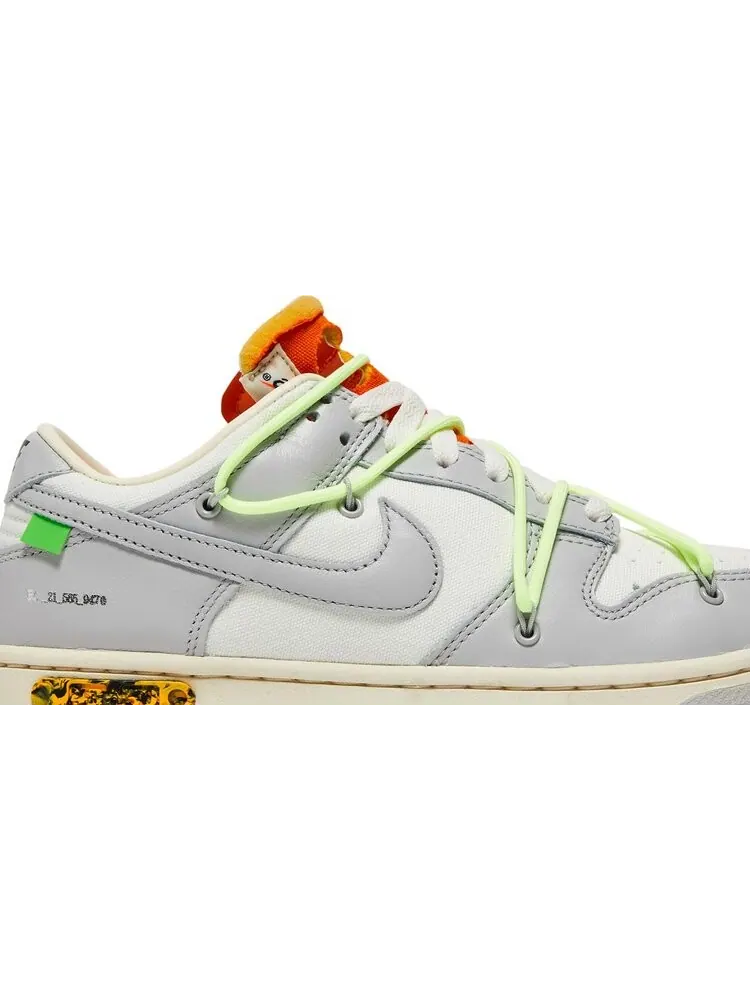 Кроссовки Nike Off-White x Dunk Low 'Lot 43 of 50' — изображение 2 из 8, белый