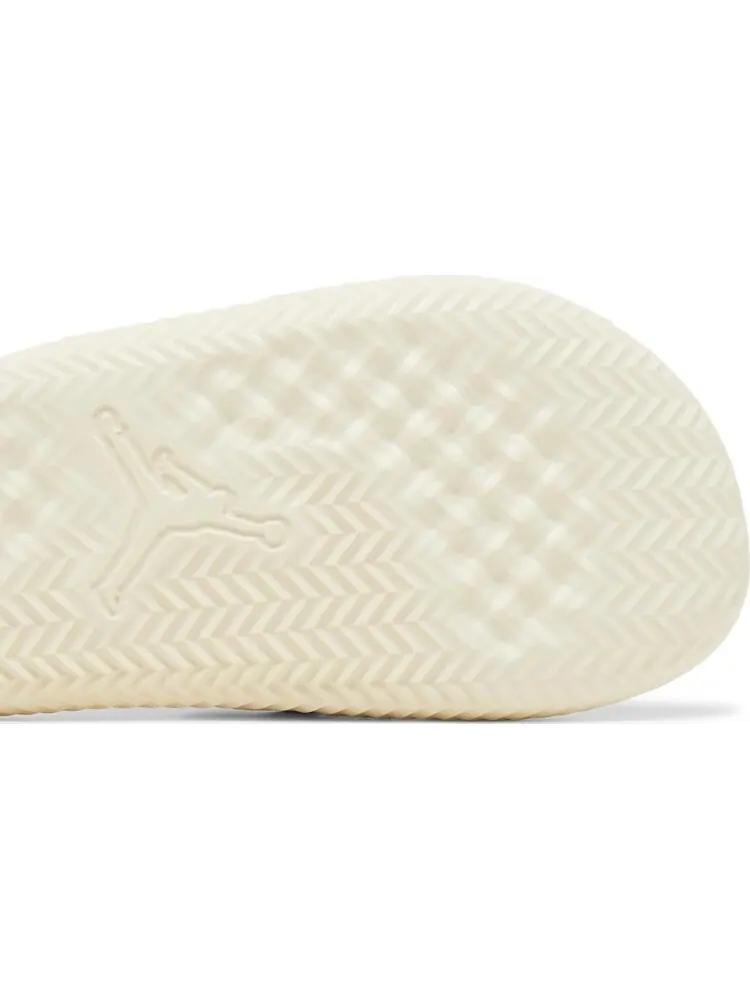 Сандалии Jordan Super Play Slide Coconut Milk — изображение 5 из 8, белый