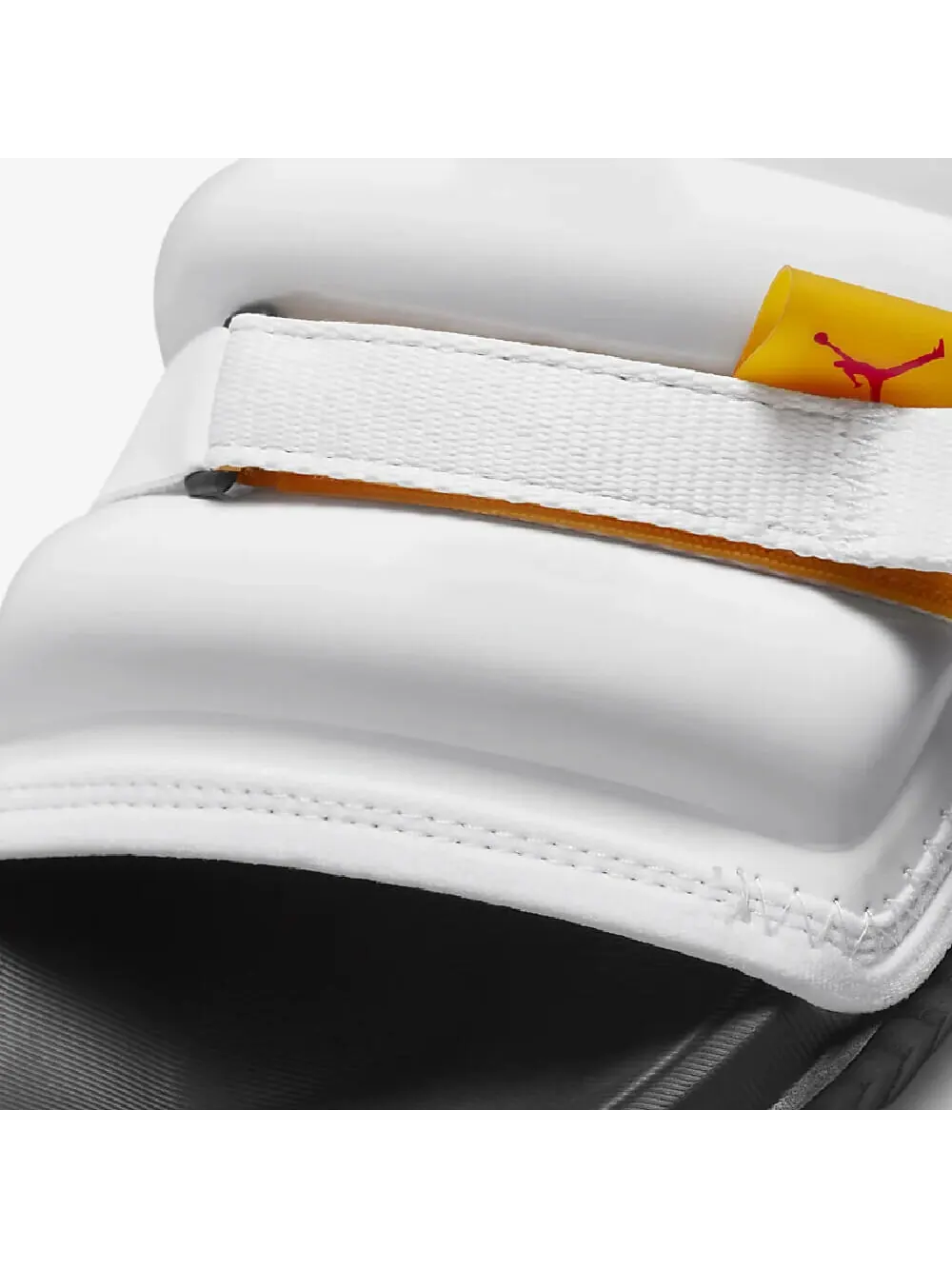 Шлепки Nike Air Jordan Super Play — изображение 6 из 6, черный/белый/оранжевый