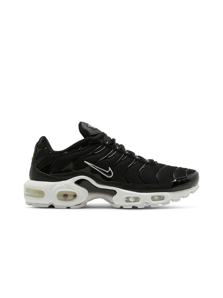 Кроссовки Nike Wmns Air Max Plus 'Black White' — изображение 2 из 9, черный/белый/черный