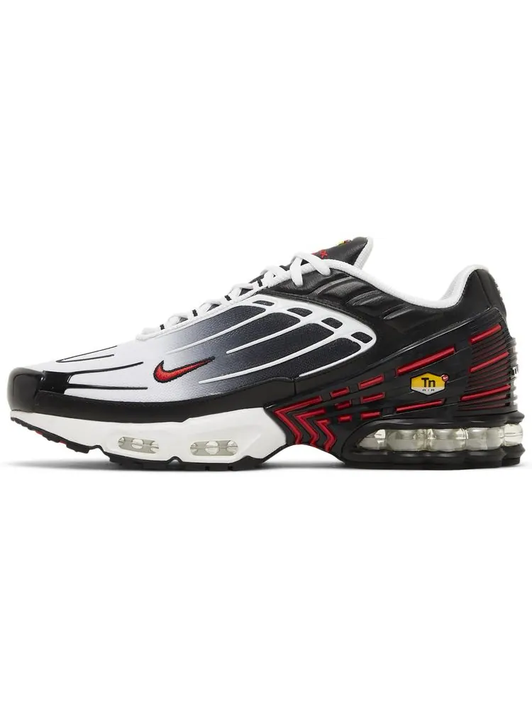 Кроссовки Nike Air Max Plus 3 'Black University Red' — изображение 3 из 8, черный