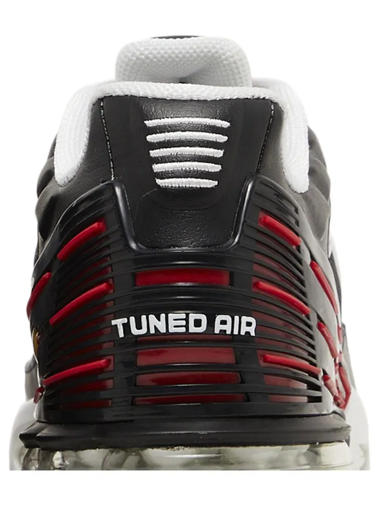 Кроссовки Nike Air Max Plus 3 'Black University Red' — изображение 7 из 8, черный