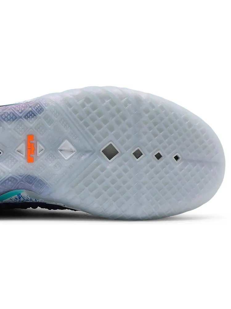 Кроссовки Nike LeBron 18 'Best Of 10–18' — изображение 5 из 8, фиолетовый