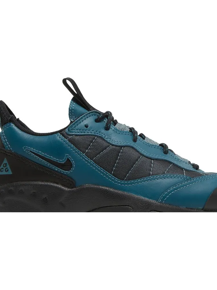 Кроссовки Nike ACG Air Mada 'Ash Green' — изображение 2 из 8, зеленый
