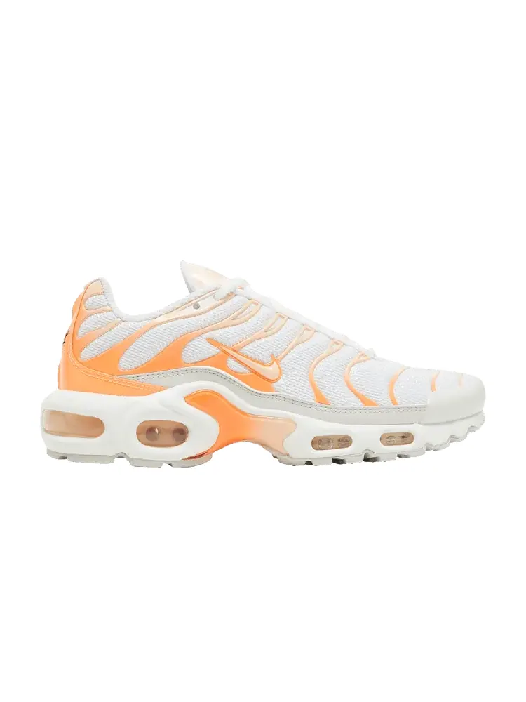 Кроссовки Nike Wmns Air Max Plus 'White Atomic Orange' — изображение 1 из 9