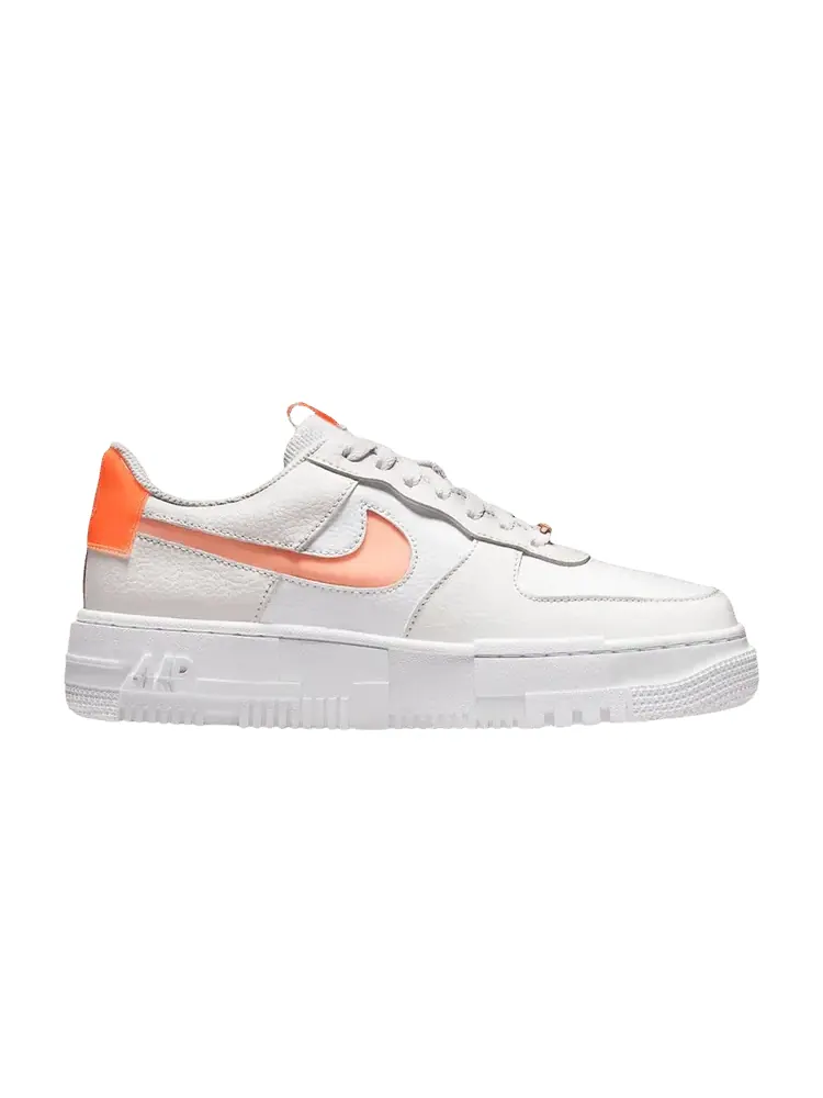 Кроссовки Nike Wmns Air Force 1 Pixel 'White Crimson Tint' — изображение 1 из 1, белый//оранжевый