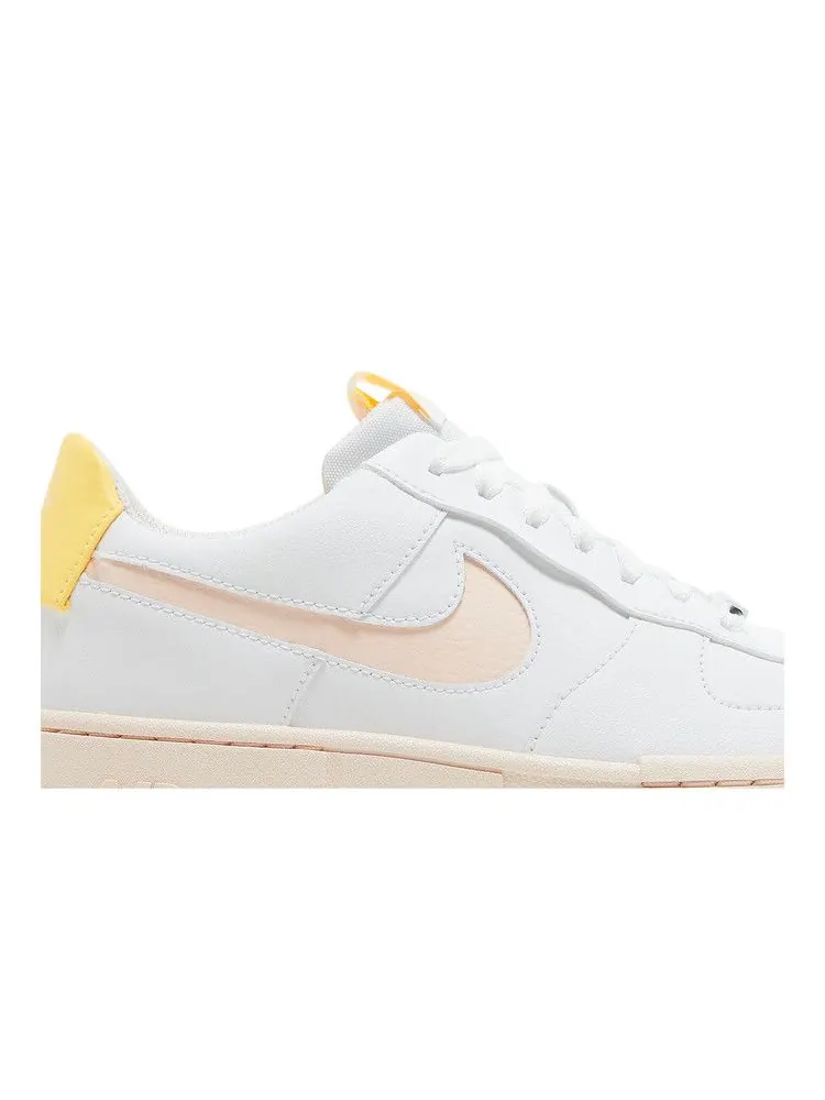 Кроссовки Nike Wmns Air Force 1 Pixel 'Arctic Orange' — изображение 3 из 9