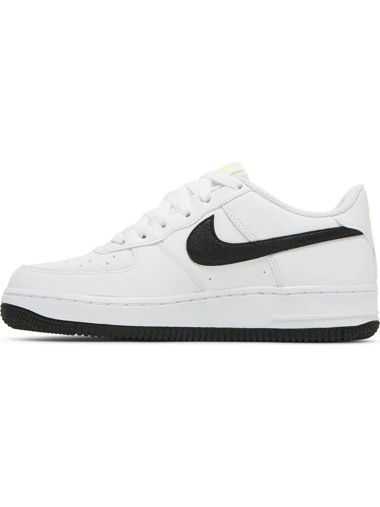 Кроссовки Nike Air Force 1 Low GS 'Just Do It - White Volt' — изображение 3 из 8, белый