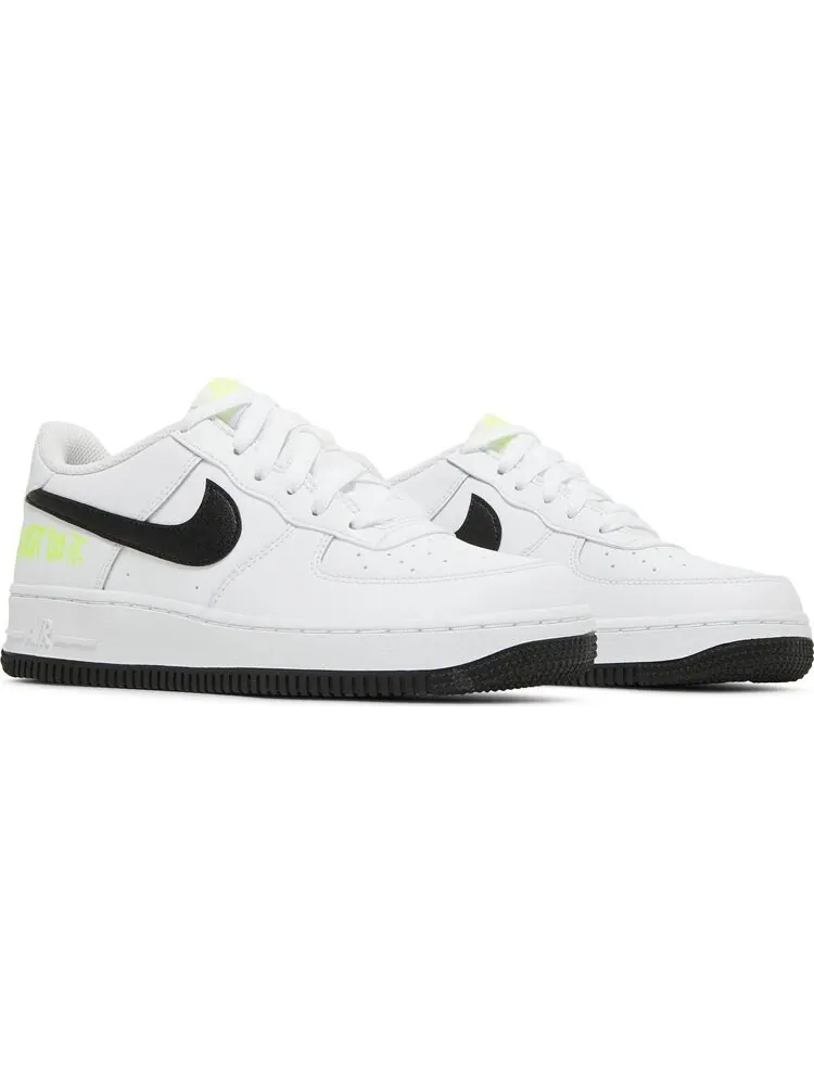 Кроссовки Nike Air Force 1 Low GS 'Just Do It - White Volt' — изображение 8 из 8, белый
