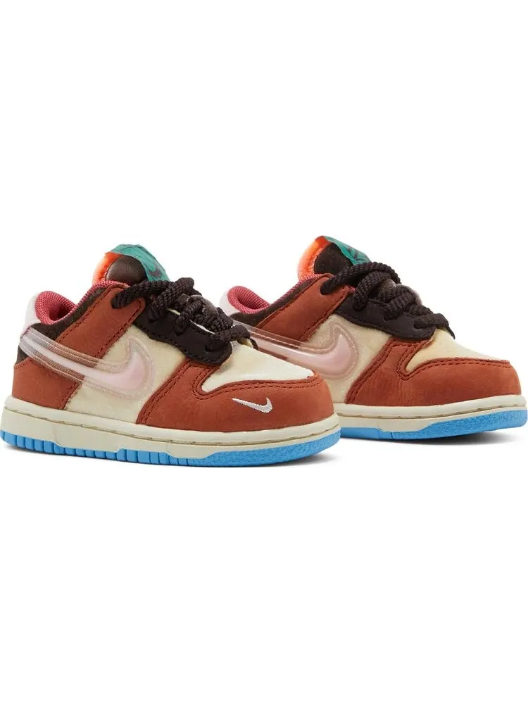 Кроссовки Nike Social Status x Dunk Low TD 'Chocolate Milk' — изображение 8 из 8, загар