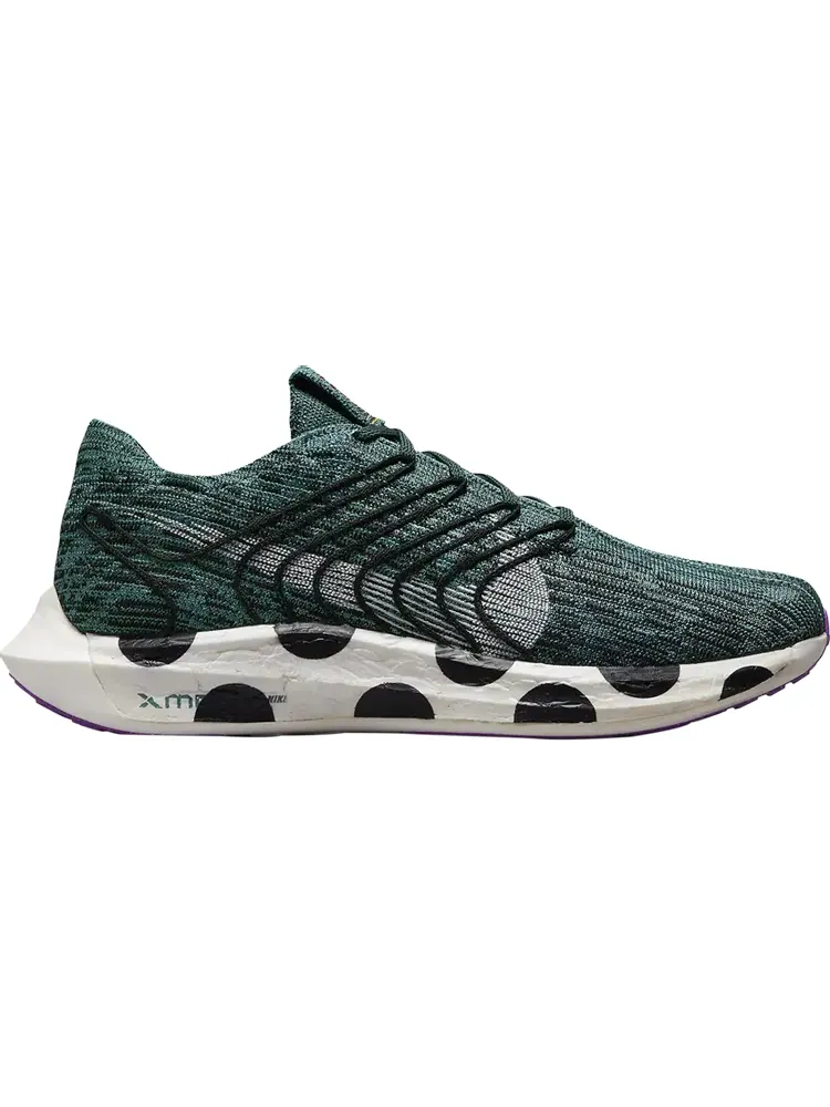 Кроссовки Pegasus Turbo Next Nature 'Polka Dots' — изображение 1 из 1, зеленый