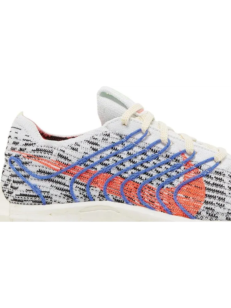 Кроссовки Nike Wmns Pegasus Turbo Next Nature 'Pure Platinum Bright Crimson' — изображение 2 из 8, белый