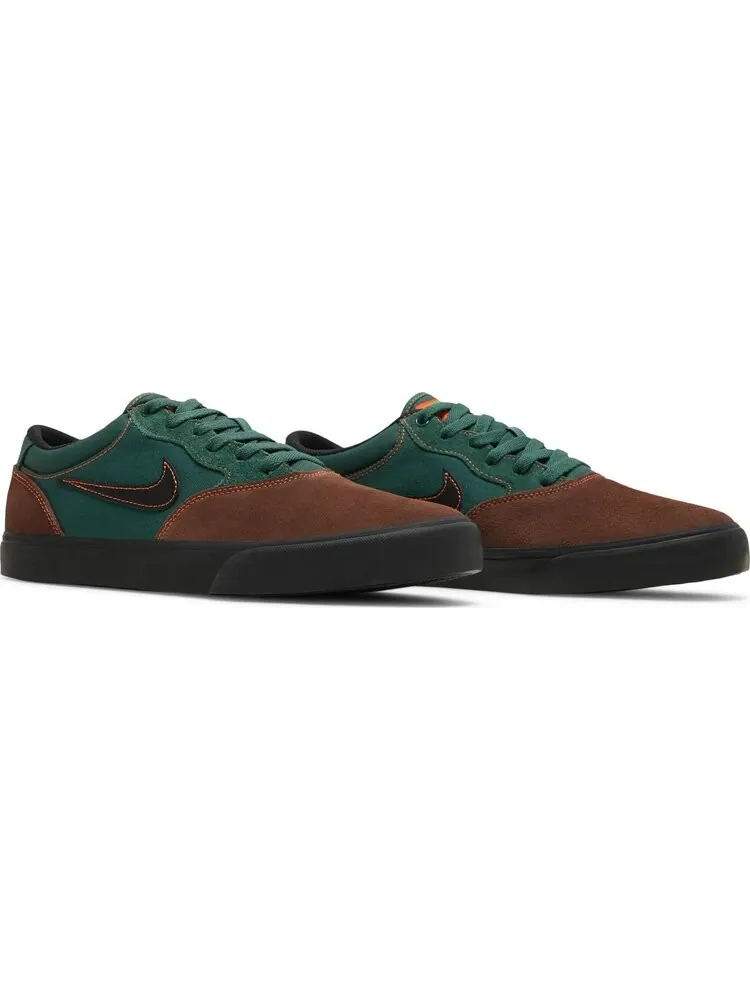 Кроссовки Nike Chron 2 SB 'Light Chocolate Noble Green' — изображение 8 из 8, зеленый