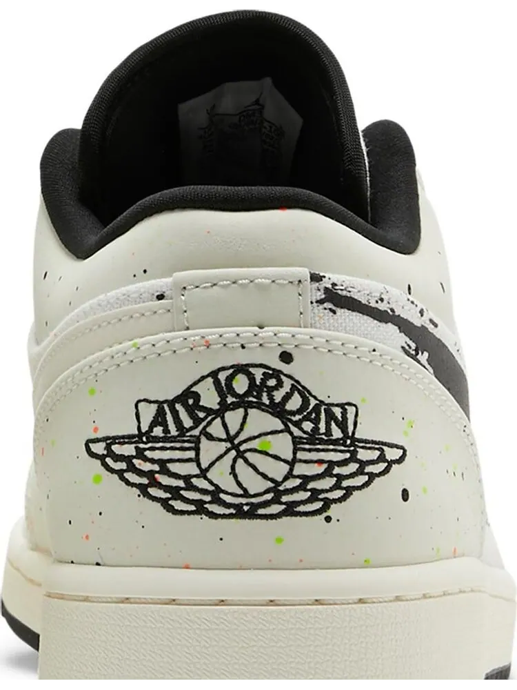 Кроссовки Air Jordan 1 Low Brushstroke Swoosh - Paint Splatter — изображение 7 из 8, белый